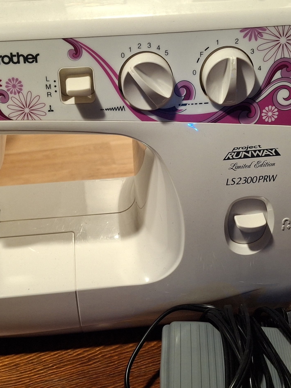 Brother Project Runway LS2300PRW Sewing Machine in White with Pink Accents